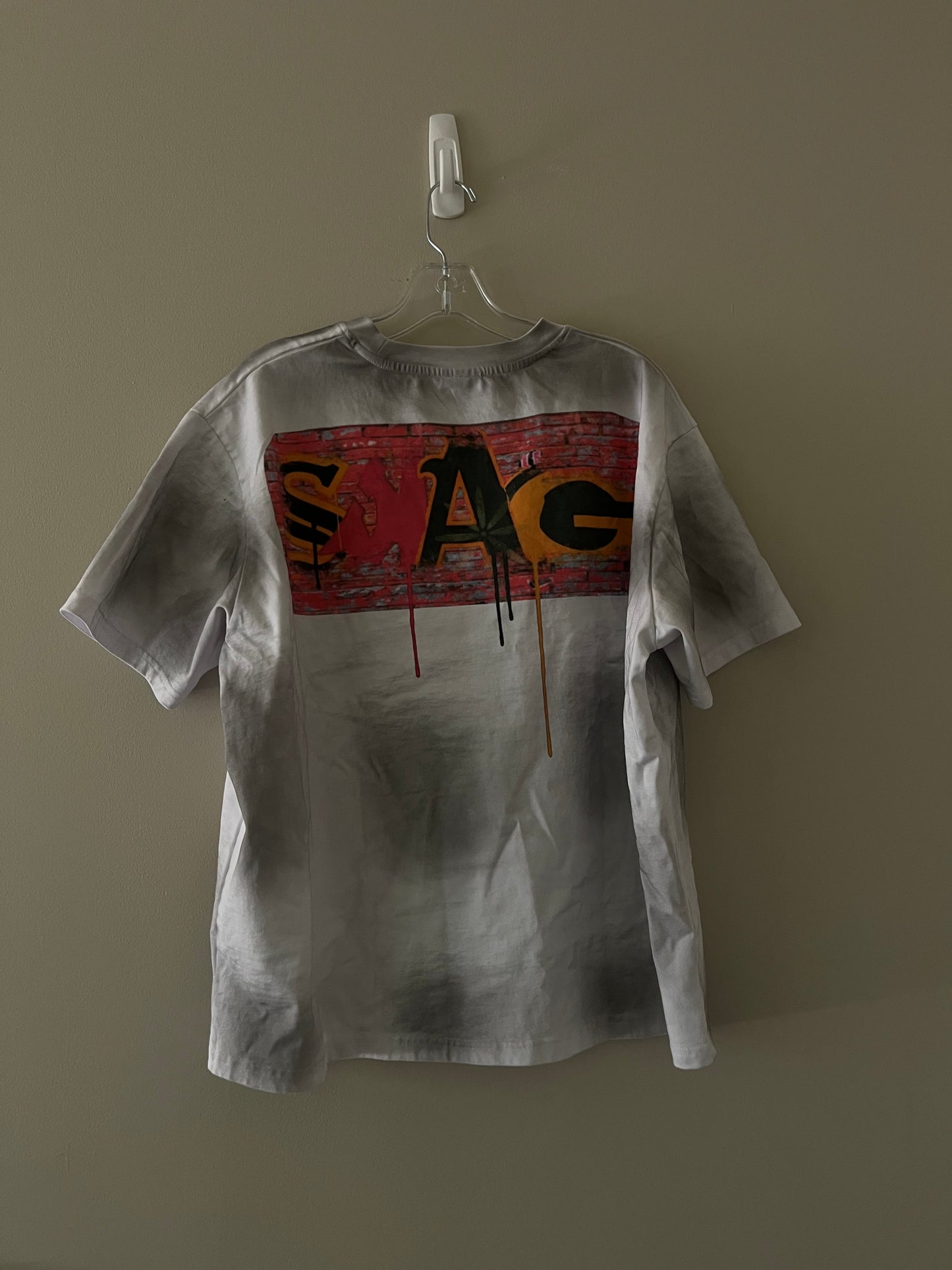 “Wall Art” Tee